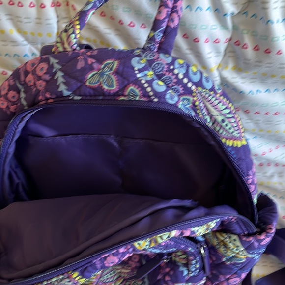 EUC Vera Bradley Purple Backpack!! - Picture 3 of 4